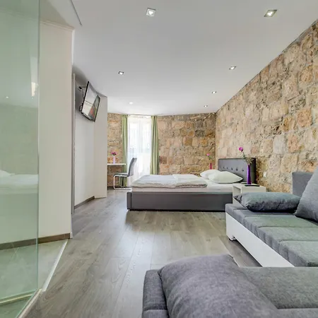 Centre Olga & Petra Apartman