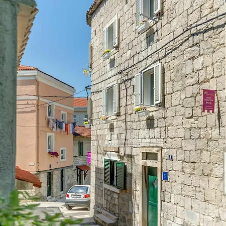 Centre Olga & Petra Apartman Split